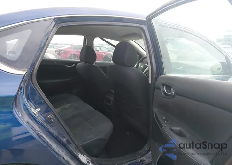 2017 Nissan Sentra S z USA, uszkodzony, nr VIN 3N1AB7AP4HY241681